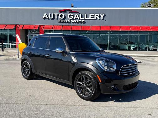 Absolute Black Metallic 2014 MINI Countryman Cooper