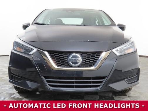 2022 Nissan Versa 1.6 SR