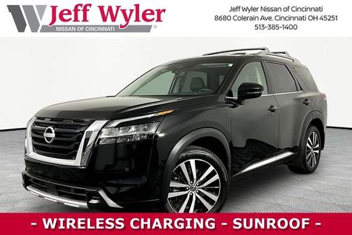 Black 2024 Nissan Pathfinder Platinum