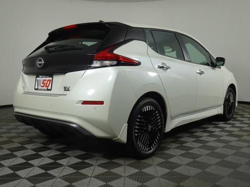 2023 Nissan Leaf SV PLUS