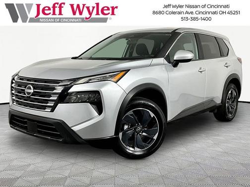 Brilliant Silver Metallic 2025 Nissan Rogue SV