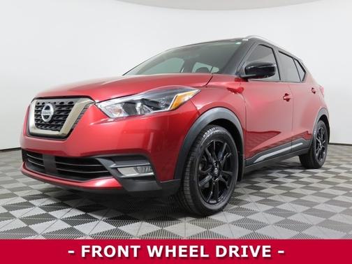 2020 Nissan Kicks SR
