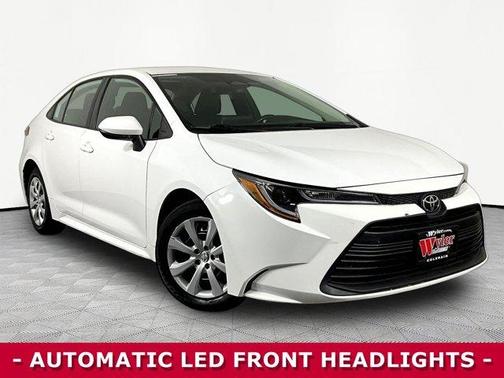 Ice 2023 Toyota Corolla LE