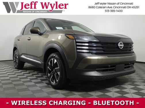 2025 Nissan Kicks SV
