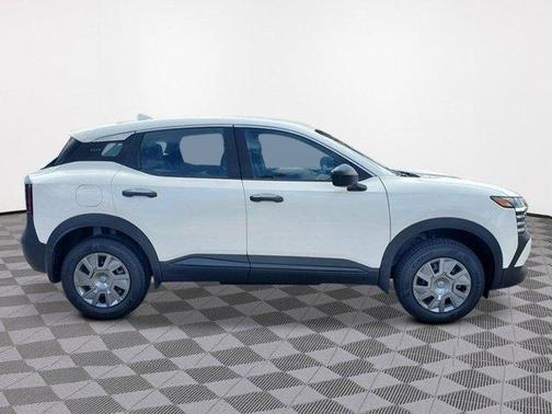 Fresh Powder 2026 Nissan Kicks S