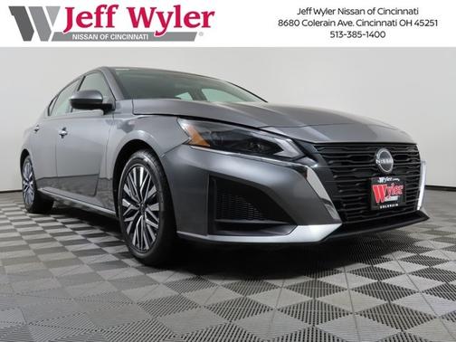 2023 Nissan Altima 2.5 SV