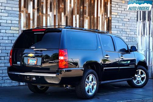 2014 Chevrolet Suburban 1500 LTZ