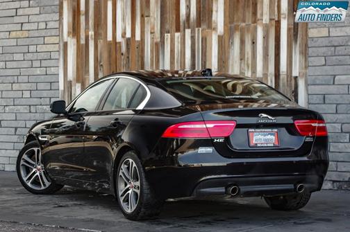 2017 Jaguar XE 35t Premium