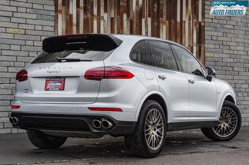 2017 Porsche Cayenne S