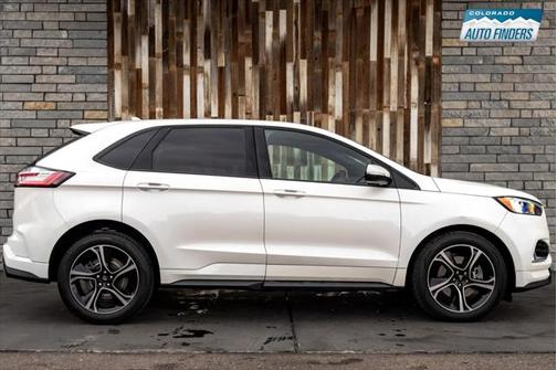 2019 Ford Edge ST