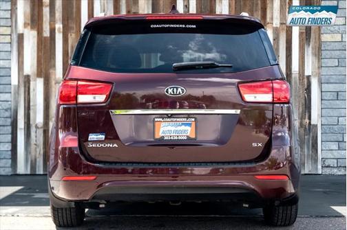 2015 Kia Sedona SX
