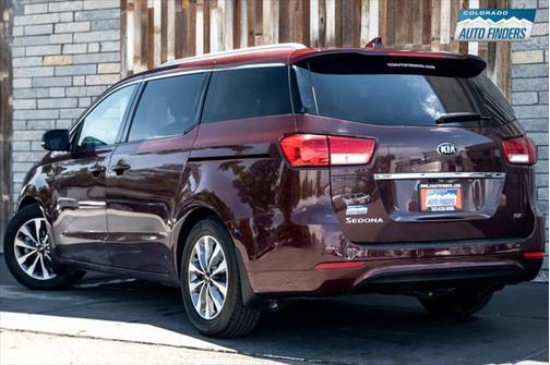 2015 Kia Sedona SX