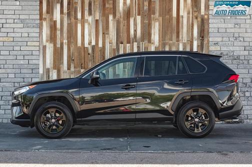 Midnight Black Metallic 2021 Toyota RAV4 XLE