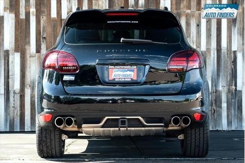 2012 Porsche Cayenne Turbo