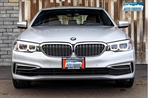 2019 BMW 540 540i