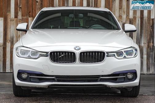 2018 BMW 330 xDrive