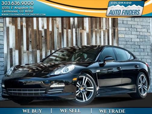 2013 Porsche Panamera 4 Platinum Edition