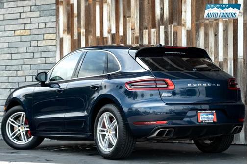 2015 Porsche Macan Turbo