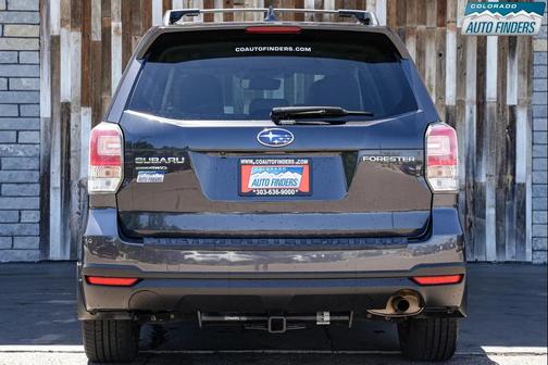 Dark Gray Metallic 2018 Subaru Forester 2.5i Premium