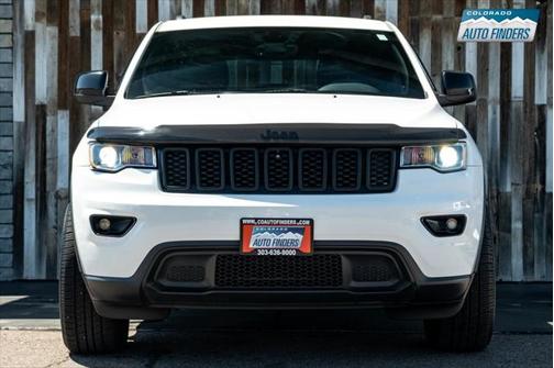 2017 Jeep Grand Cherokee Laredo