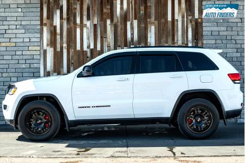 2017 Jeep Grand Cherokee Laredo