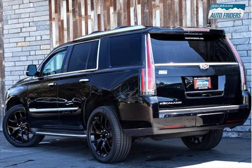 2015 Cadillac Escalade Luxury