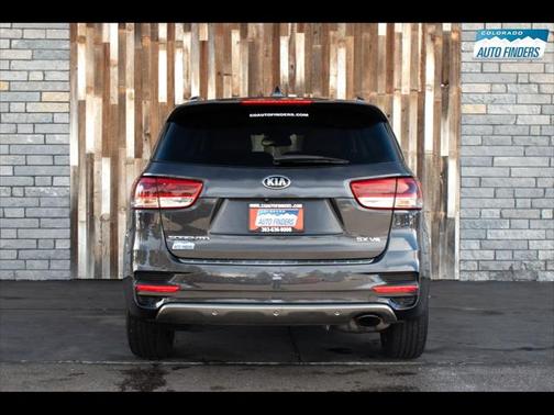 2017 Kia Sorento SX