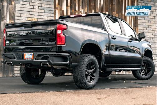 2021 Chevrolet Silverado 1500 Custom Trail Boss