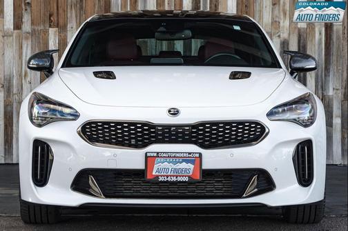 2020 Kia Stinger GT1