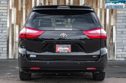 2017 Toyota Sienna XLE Premium