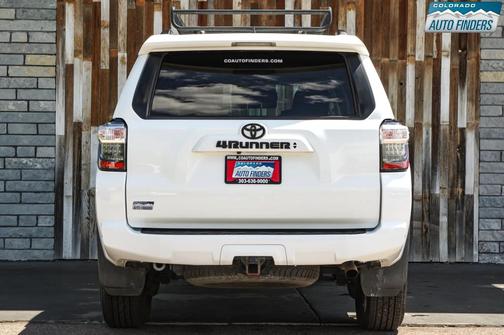 Super White 2021 Toyota 4Runner Trail