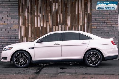 2015 Ford Taurus SHO