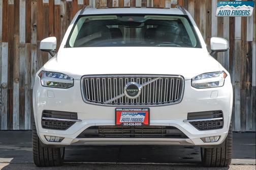 White 2019 Volvo XC90 T6 Inscription