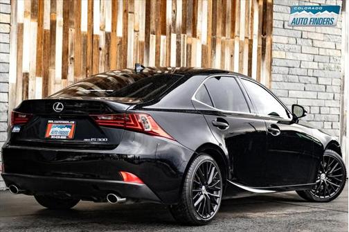 2016 Lexus IS 300 Base