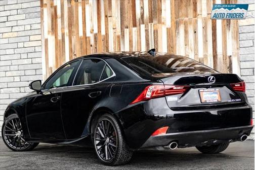 2016 Lexus IS 300 Base