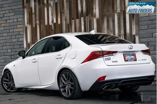 2018 Lexus IS 300 Base