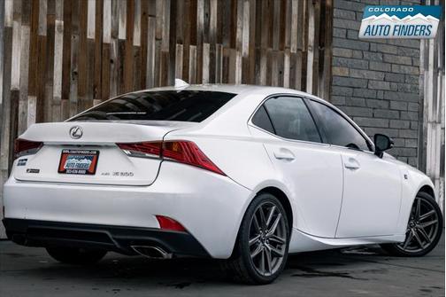 2018 Lexus IS 300 Base