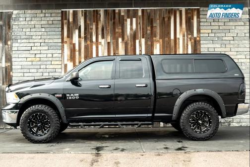 2017 RAM 1500 SLT