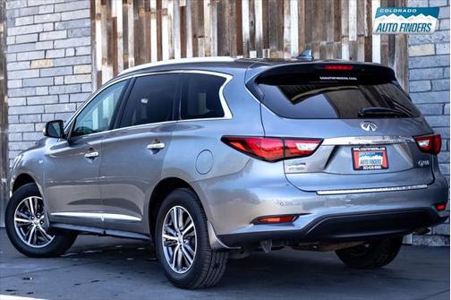 2017 INFINITI QX60 Base