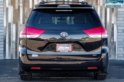 2013 Toyota Sienna XLE