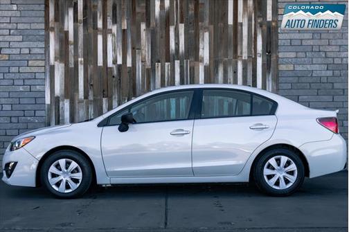 2016 Subaru Impreza 2.0i