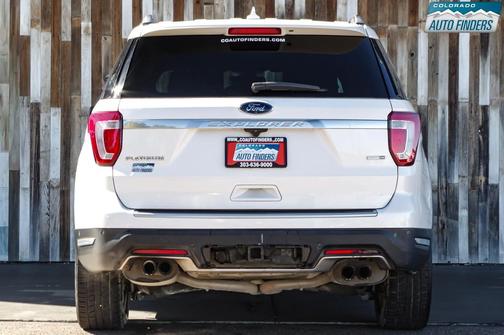 White Platinum Metallic Tri-Coat 2018 Ford Explorer Platinum