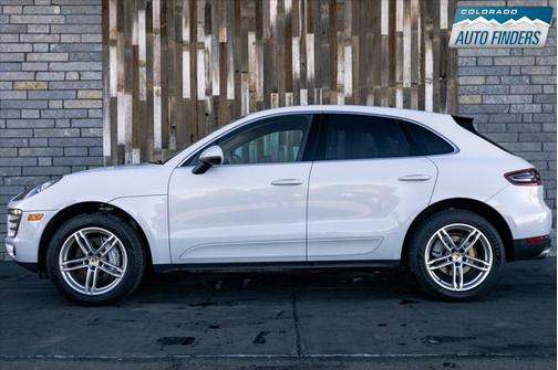 2016 Porsche Macan S
