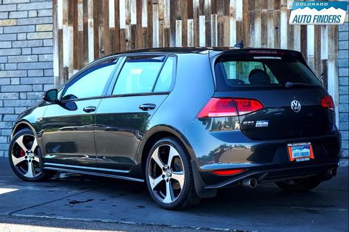 2016 Volkswagen Golf GTI 2.0T S 4-Door