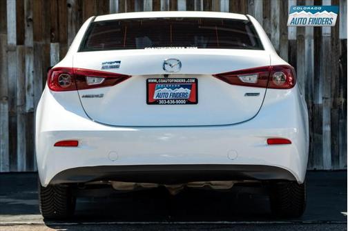 2016 Mazda Mazda3 i Sport