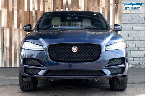 2018 Jaguar F-PACE 35t Prestige