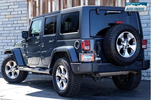 2016 Jeep Wrangler Unlimited Sahara