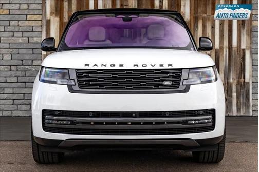 2023 Land Rover Range Rover P530 SE