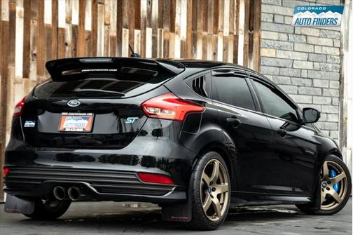 2017 Ford Focus ST