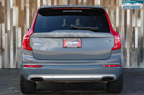 2020 Volvo XC90 T5 Momentum
